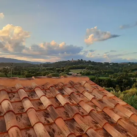 Oda ve Kahvaltı La Casetta Montecarlo